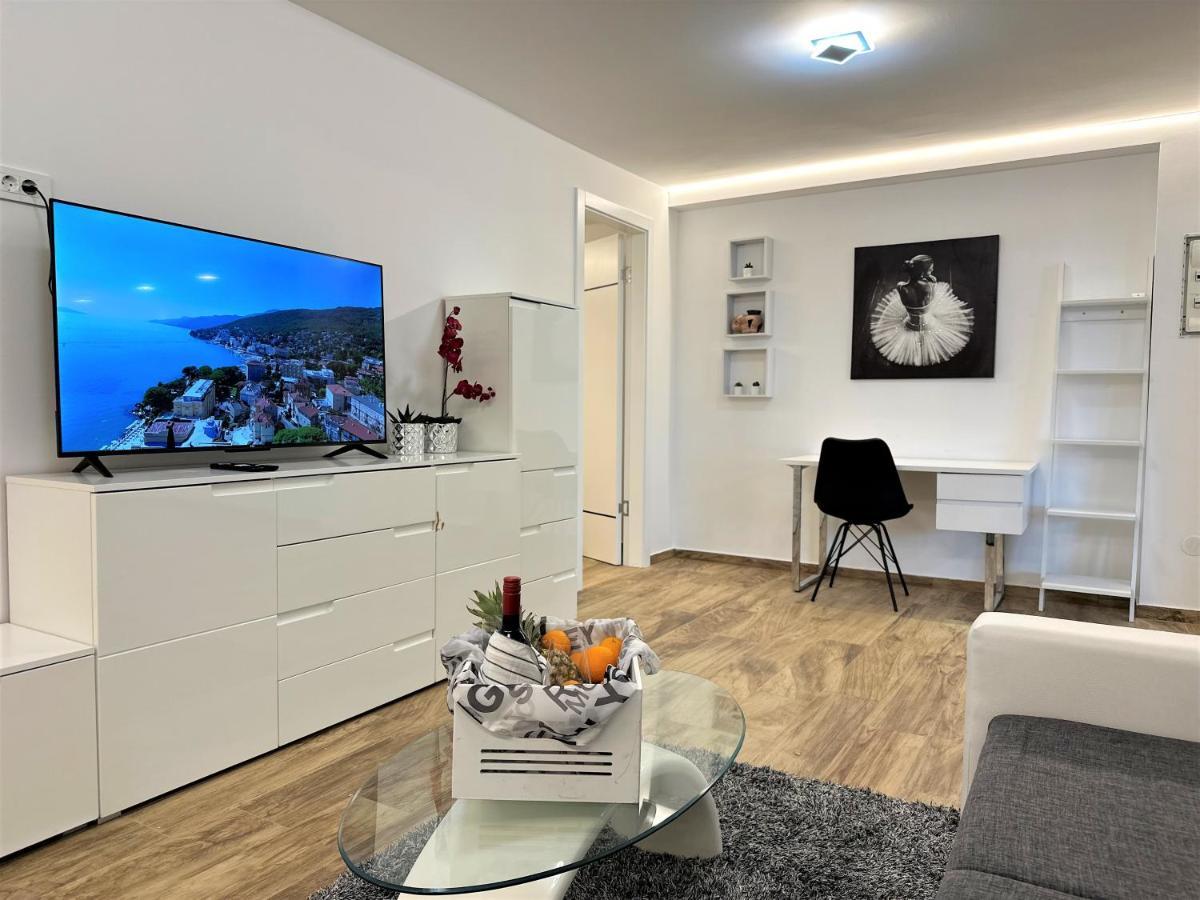 Hillside Apartment Volosko Opatija Exterior photo