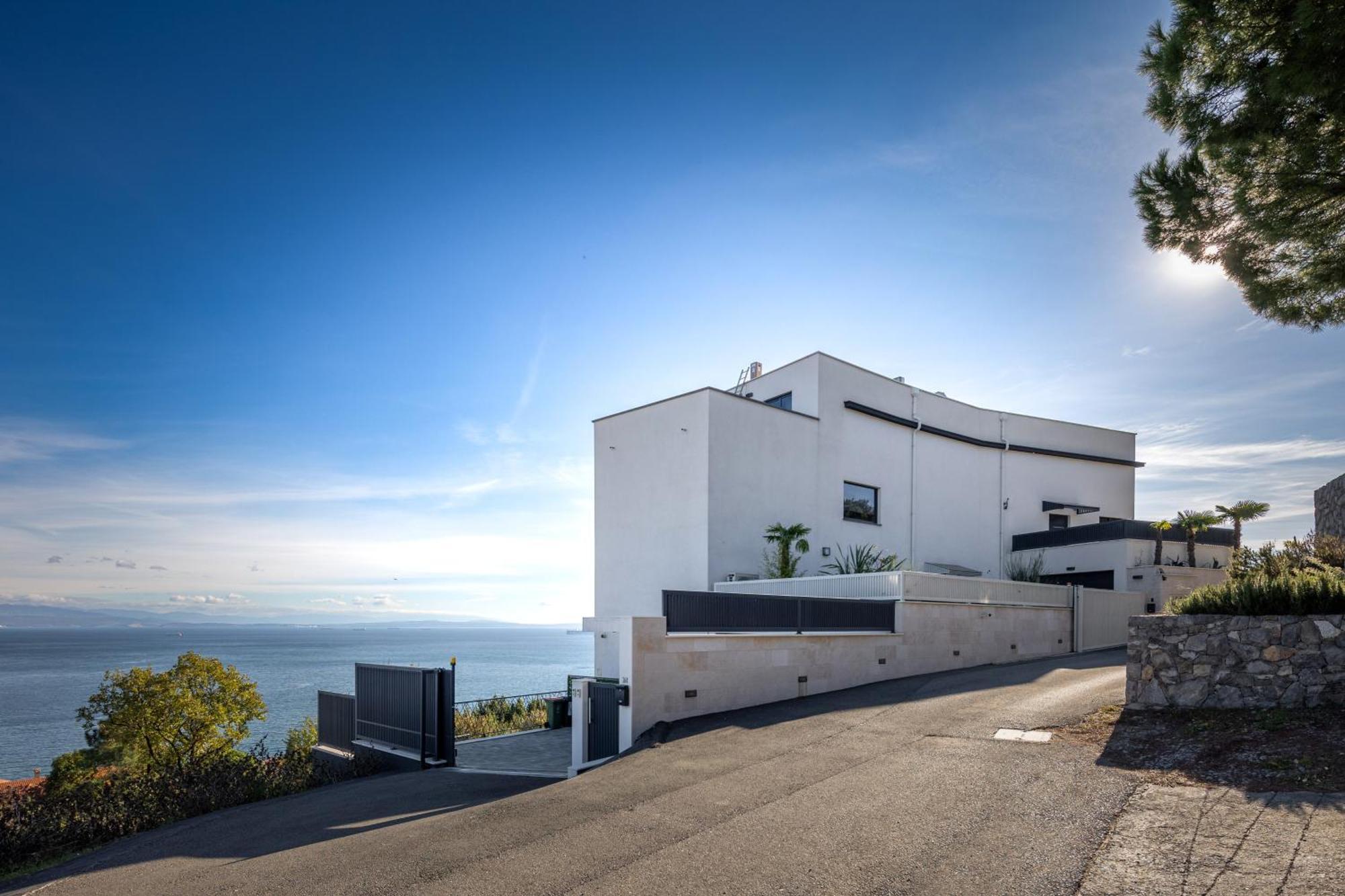 Hillside Apartment Volosko Opatija Exterior photo